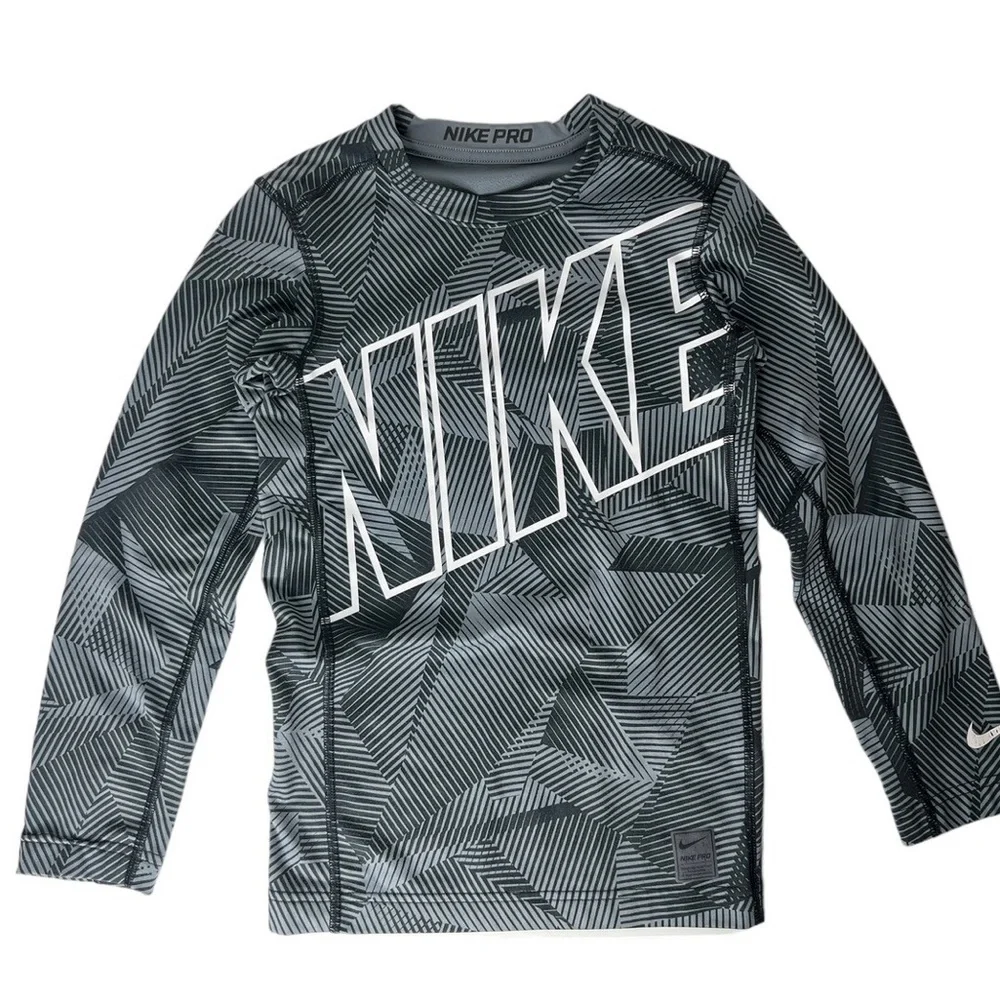 NIKE Pro Dri-Fit Kids Long Sleeve Athletic Compression Shirt Black & Grey